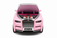 Rolls Royce Phantom.