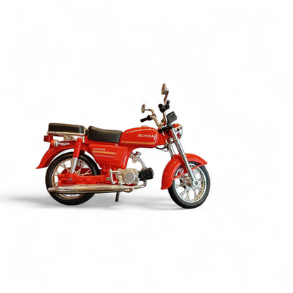 Honda CD50.