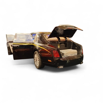 1:20 Rolls-Royce Phantom.