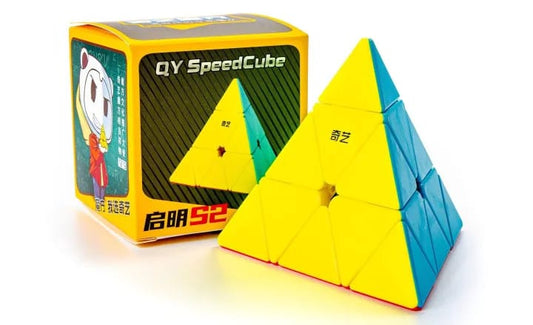 Pyraminx Cube.
